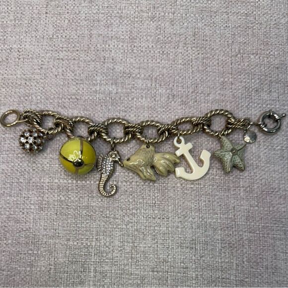 RARE J Crew Nautical Gold Enamel Large Chunky Charm Bracelet - Picture 2 of 7